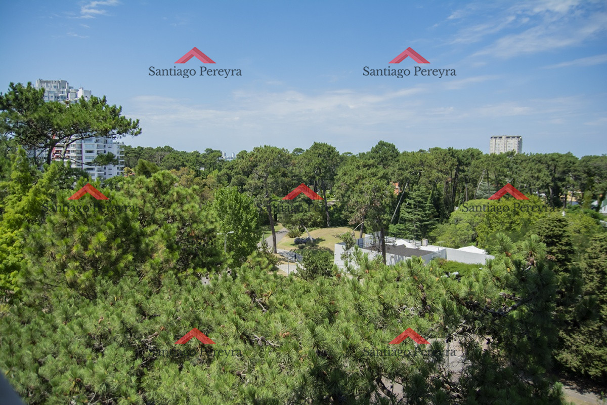 Apartamento ID.16985 - Se vende apto de 2 dormitorios en Roosevelt, Punta del Este 