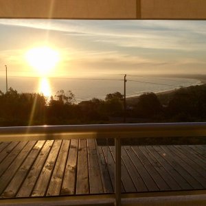 Apartamento con vista al mar en punta ballena, 2 dormitorios y terraza con parrillero