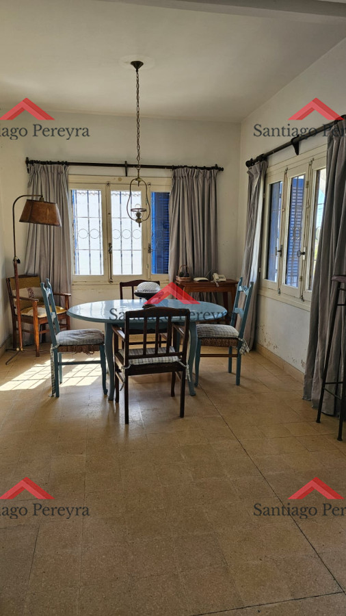 Casa ID.6476 - Importante residencia frente al mar en venta.