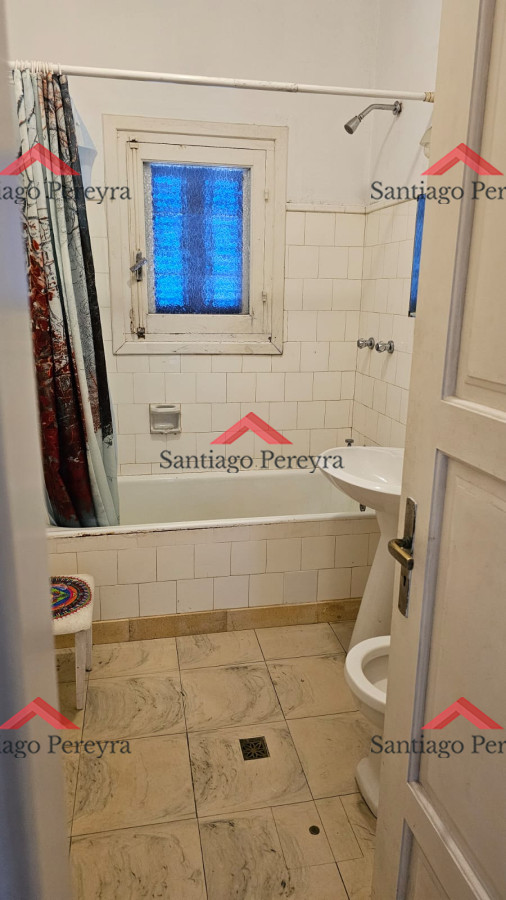 Casa ID.6476 - Importante residencia frente al mar en venta.