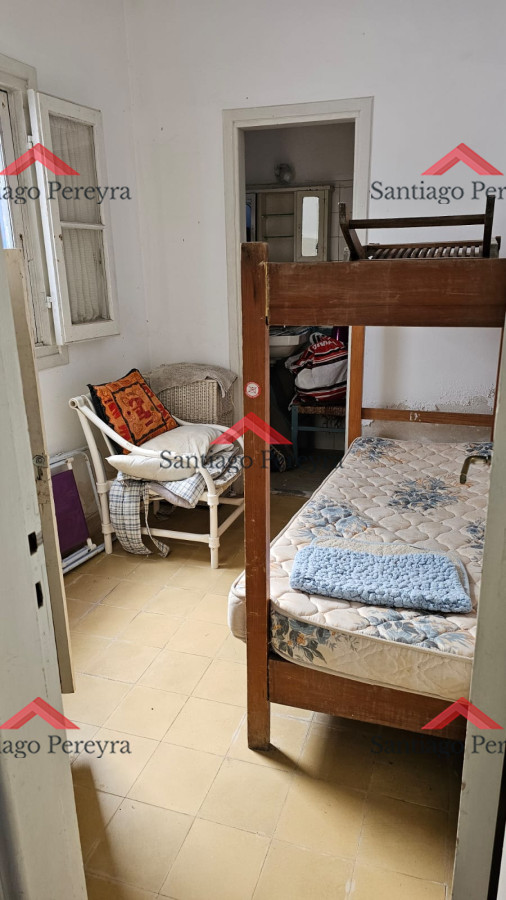Casa ID.6476 - Importante residencia frente al mar en venta.