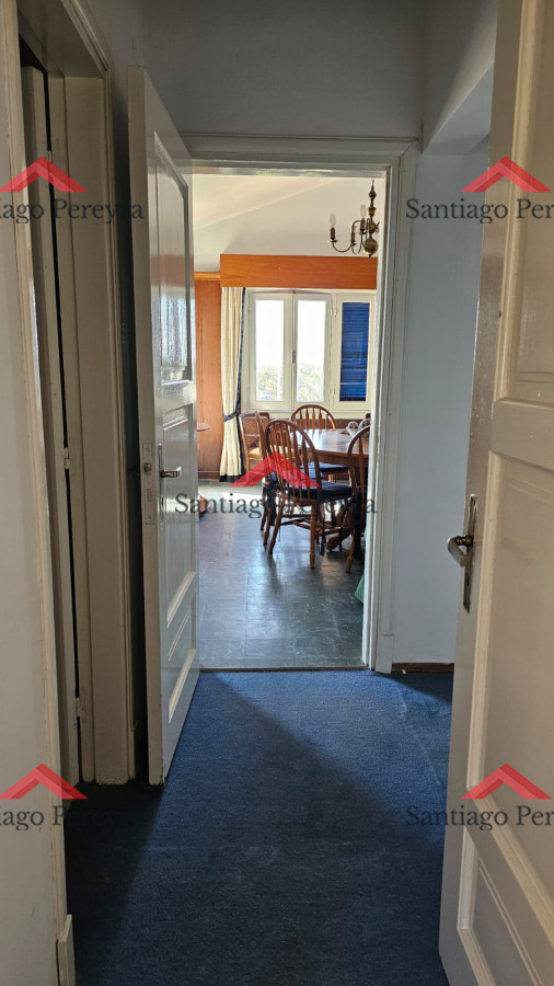 Casa ID.6476 - Importante residencia frente al mar en venta.