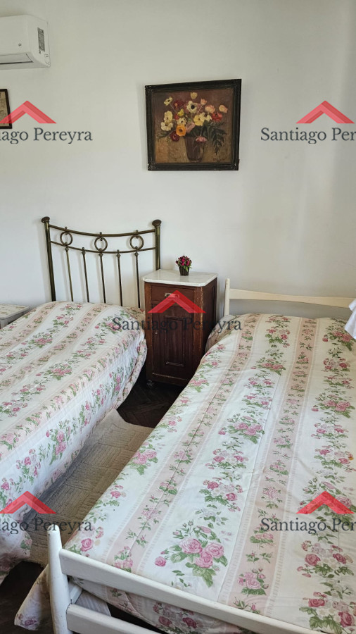 Casa ID.6476 - Importante residencia frente al mar en venta.