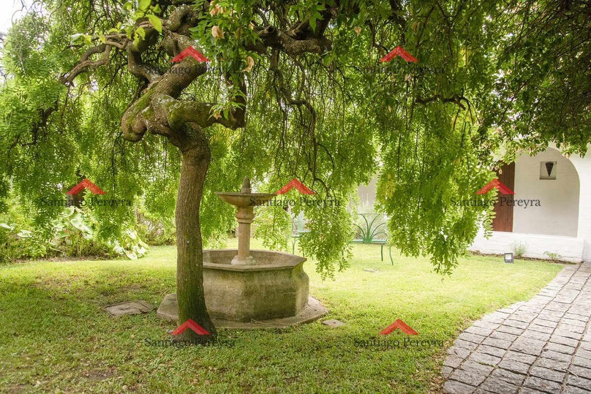 Casa ID.8930 - Espectacular casa en ubicacion privilegiada al lado del Club del Golf