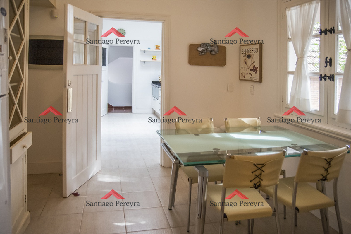 Casa ID.7408 - Hermosísima casa en Golf, Punta del Este