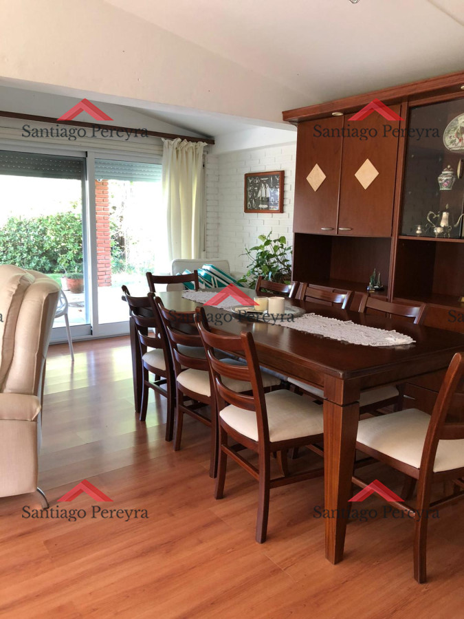 Casa ID.16976 - Vendemos casa en Playa Mansa Punta del este