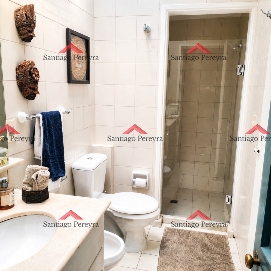 Casa ID.14849 - Hermosa casa de 2 plantas en venta a 100 metros del mar 5 dormitorios 