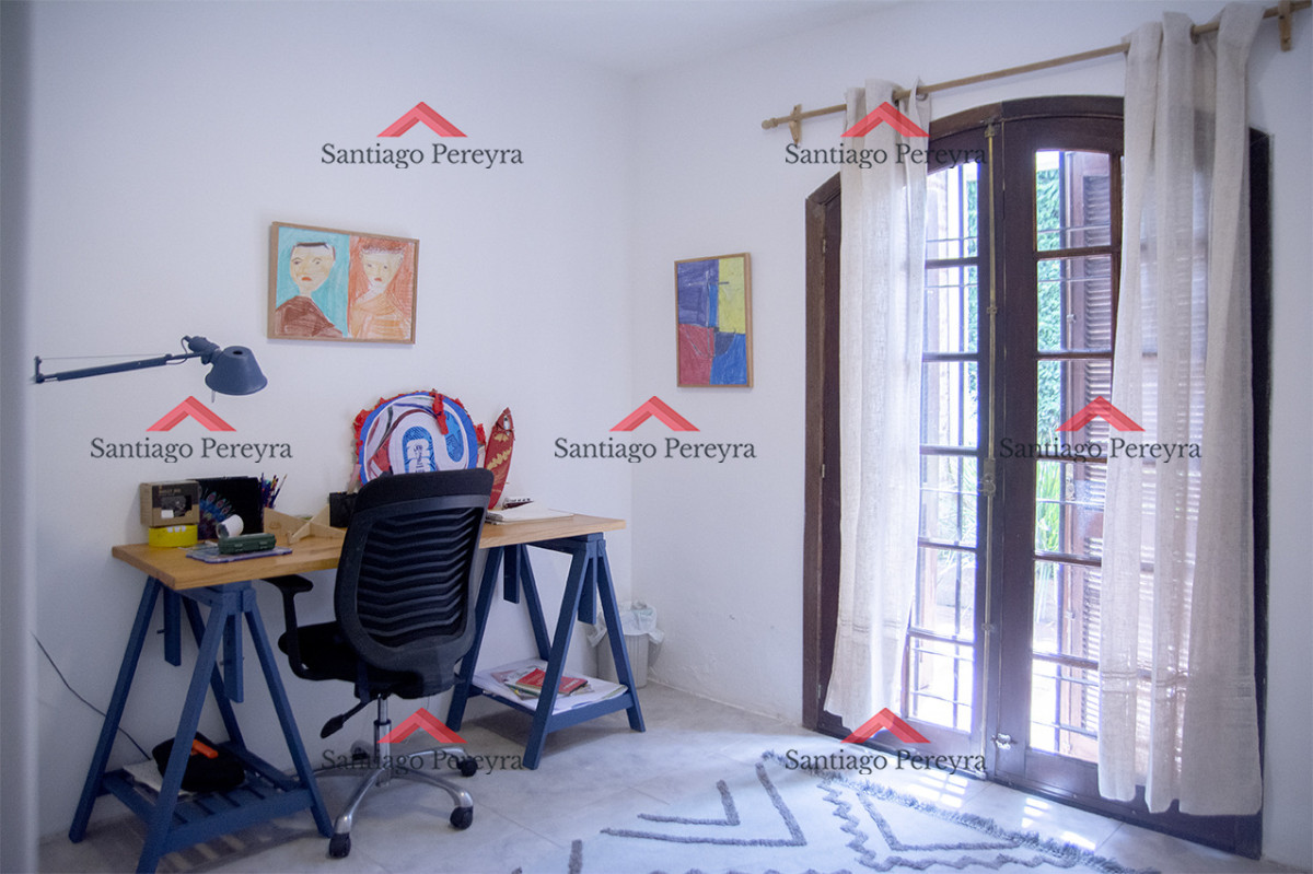 Casa ID.16851 - Excelente chalet de 5 dormitorios en venta a pasos de Playa Mansa Punta del Este