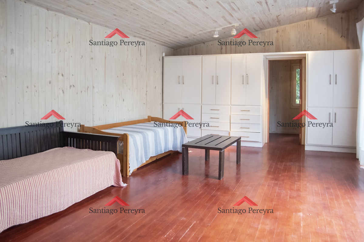 Casa ID.7408 - Hermosísima casa en Golf, Punta del Este