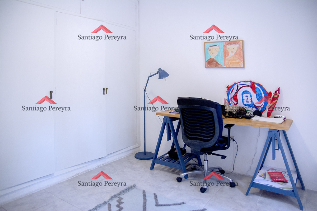 Casa ID.16851 - Excelente chalet de 5 dormitorios en venta a pasos de Playa Mansa Punta del Este