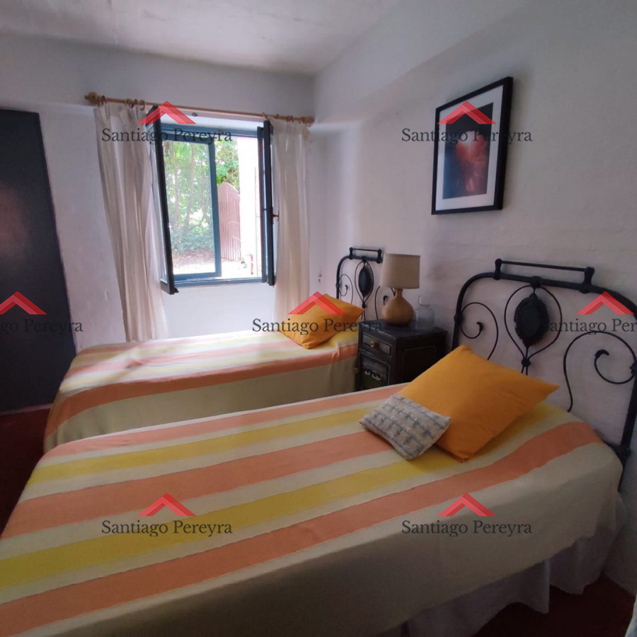 Casa ID.14849 - Hermosa casa de 2 plantas en venta a 100 metros del mar 5 dormitorios 