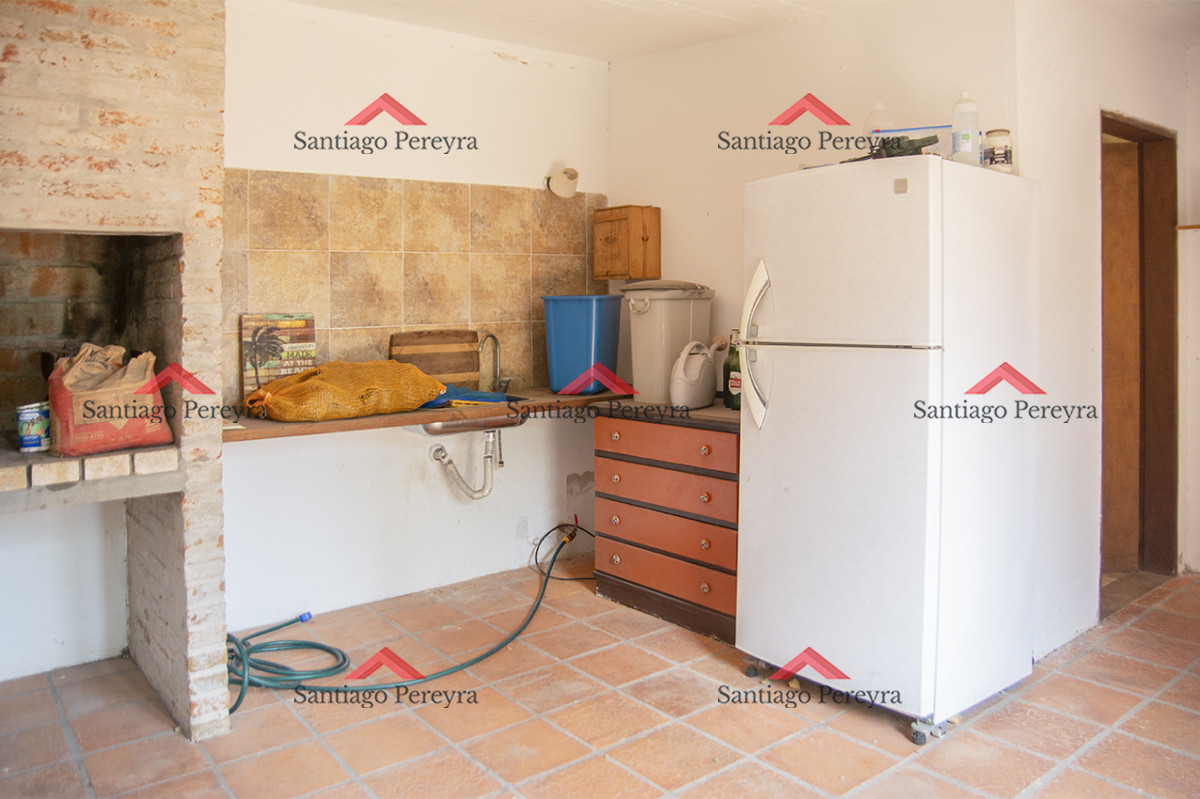 Casa ID.16851 - Excelente chalet de 5 dormitorios en venta a pasos de Playa Mansa Punta del Este