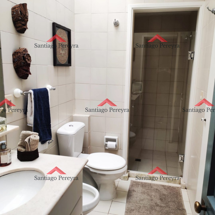 Casa ID.14849 - Hermosa casa de 2 plantas en venta a 100 metros del mar 5 dormitorios 