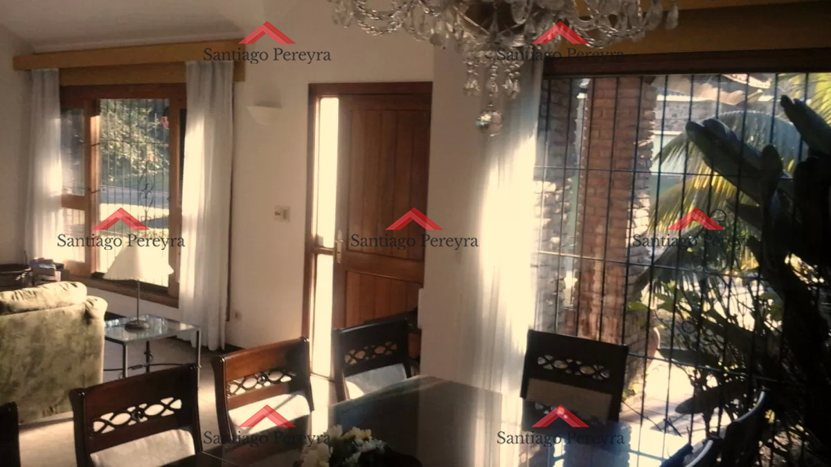 Casa ID.8929 - Hermosa casa en excelente zona