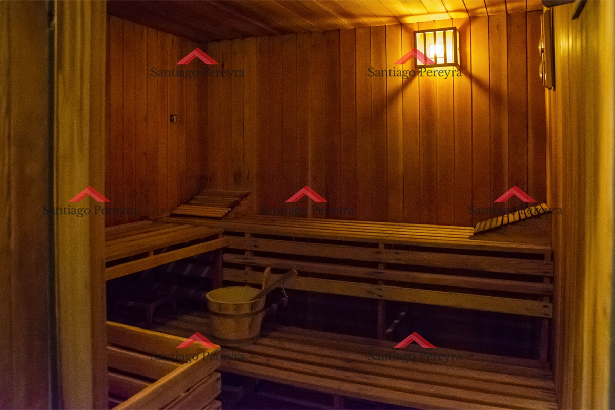 Casa ID.8930 - Espectacular casa en ubicacion privilegiada al lado del Club del Golf