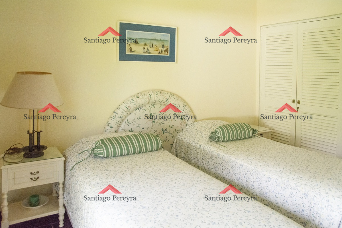 Casa ID.8930 - Espectacular casa en ubicacion privilegiada al lado del Club del Golf