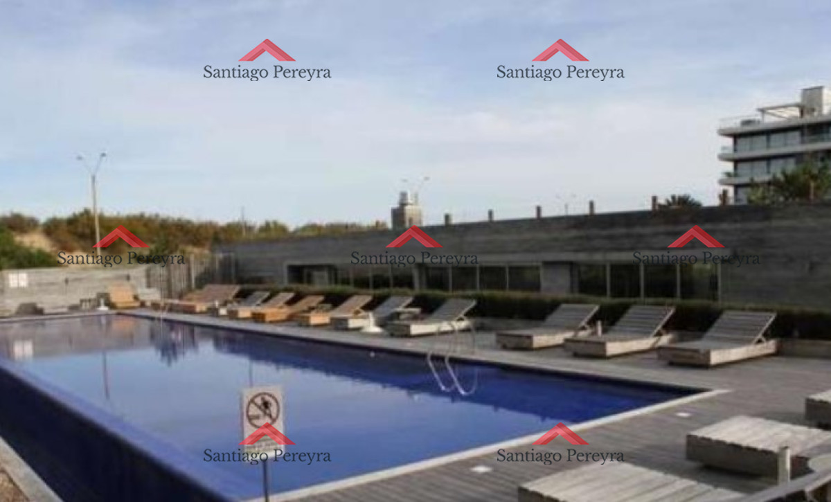 Apartamento ID.16399 - Apartamento En Venta 2 Dormitorios frente al mar. Brava 28