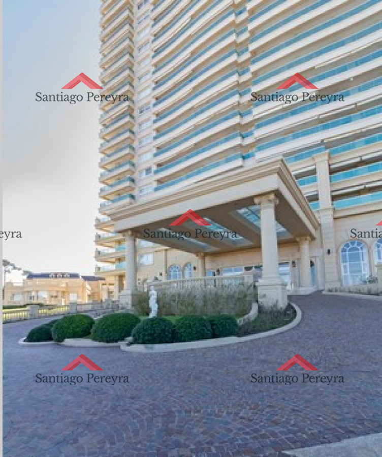 Apartamento ID.15793 - Departamento de 2 dormitorios en venta en Le Jardin, Punta del Este