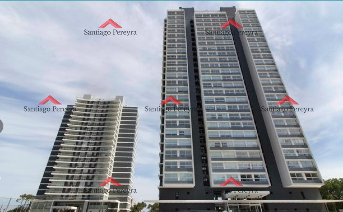 Apartamento ID.16241 - Vende departamento de 3 suites en Punta del Este.