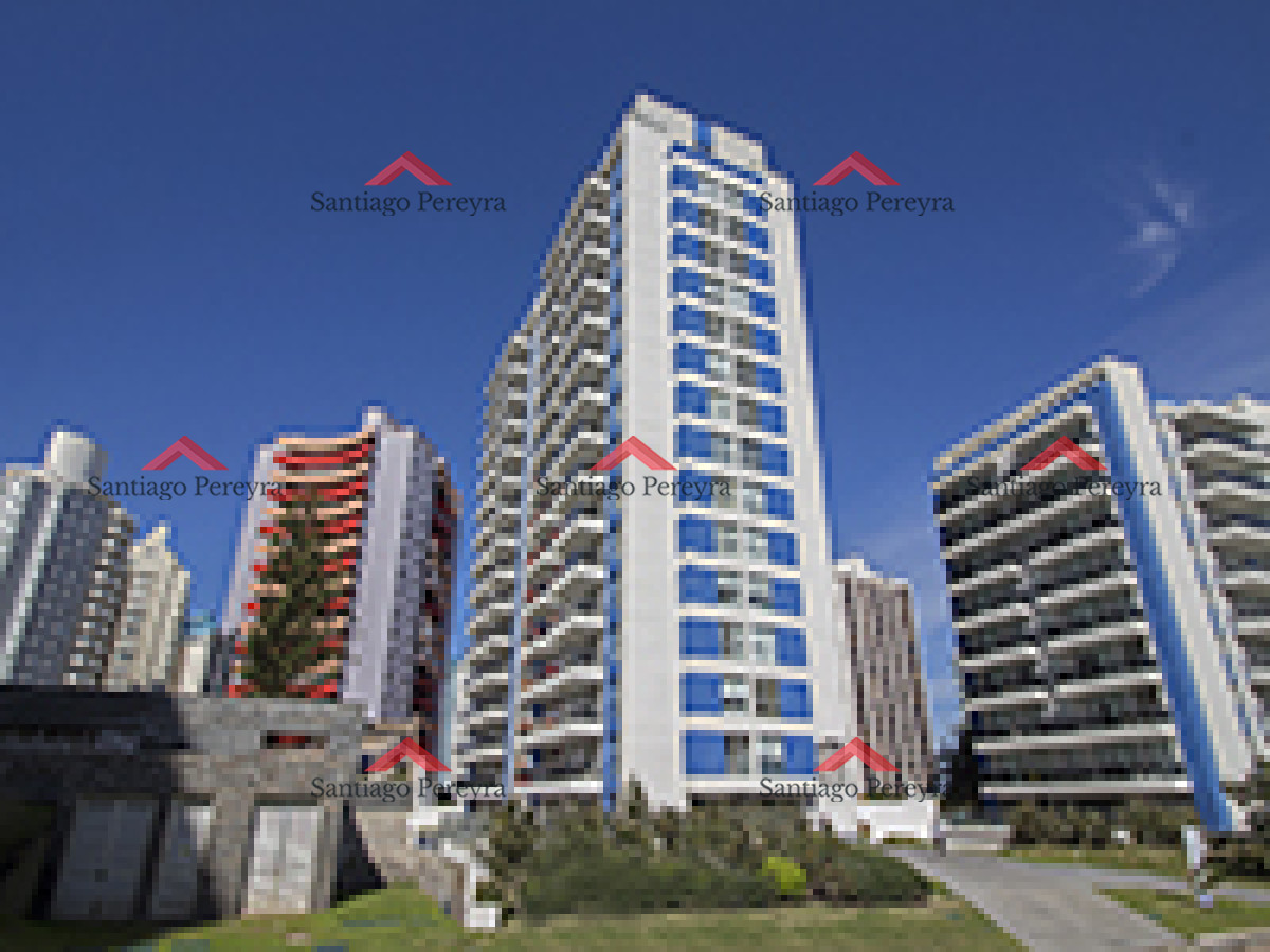 Apartamento ID.15490 - Vende apartamento de 2 dormitorios y medio, Punta del Este 