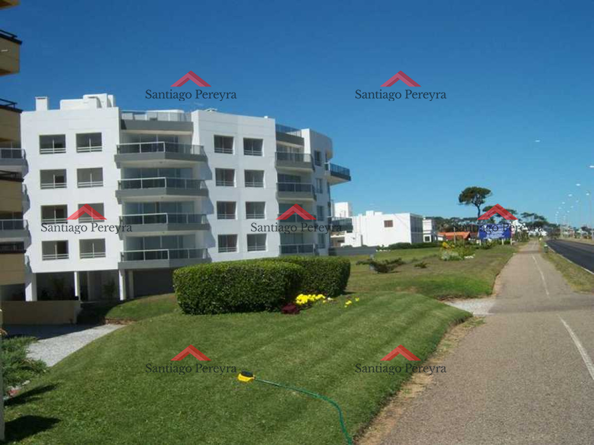 Apartamento ID.13929 - Departamento en venta a metros de Playa Mansa