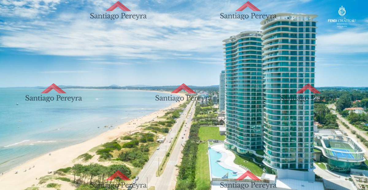 Apartamento ID.14050 - Fendi Château Residences , Re venta, equipado , unidad central.
