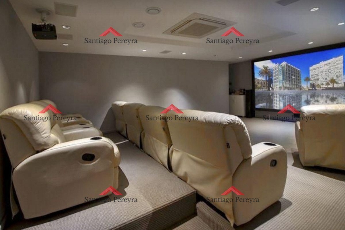 Apartamento ID.15910 - Departamento de 3 dormitorios en venta. Gran Oportunidad en Playa Mansa.