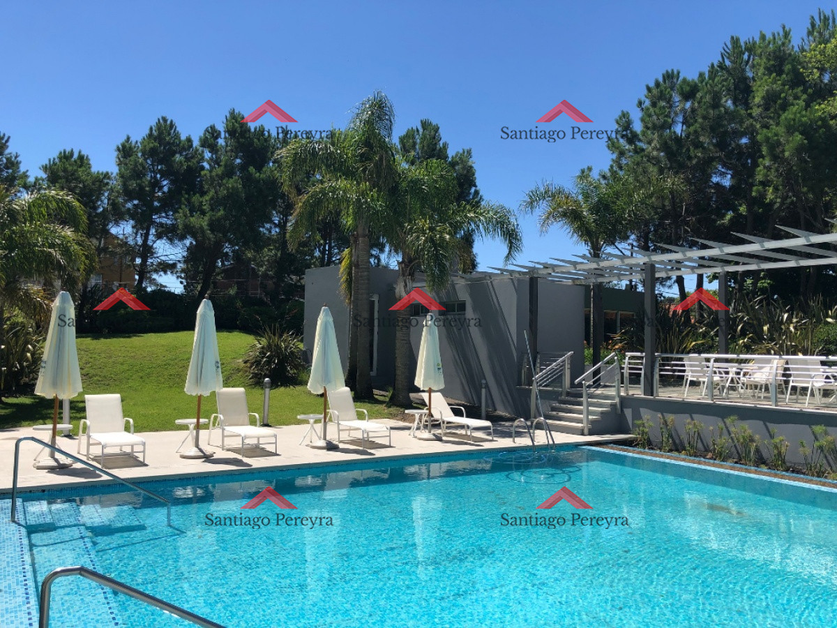 Apartamento ID.14767 - Sea and Forest 3 dormitorios en venta a pasos del mar, playa mansa 