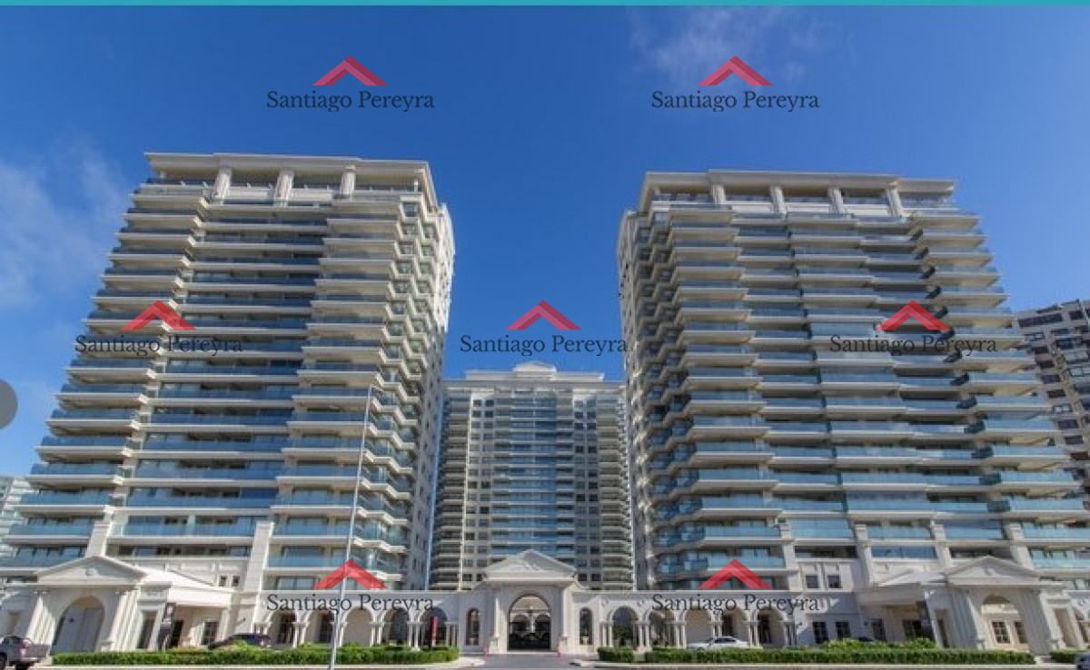 Apartamento ID.14060 - Vende apartamento de 3 dormitorios en Torre Imperiale I, Frente al mar, Punta del Este 