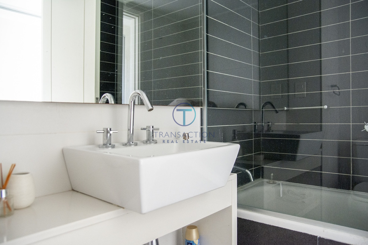 Apartamento ID.937/3-dormitorios-vista-despejada-a-la-laguna-y-al-mar. - Venta en Ocean Drive , 3 dormitorios, Punta del este  