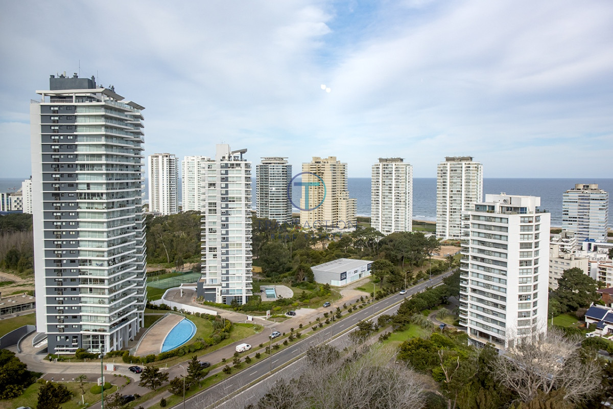 Apartamento ID.445 - En venta apartamento en ocean drive II de 3 dormitorios, Punta del Este 