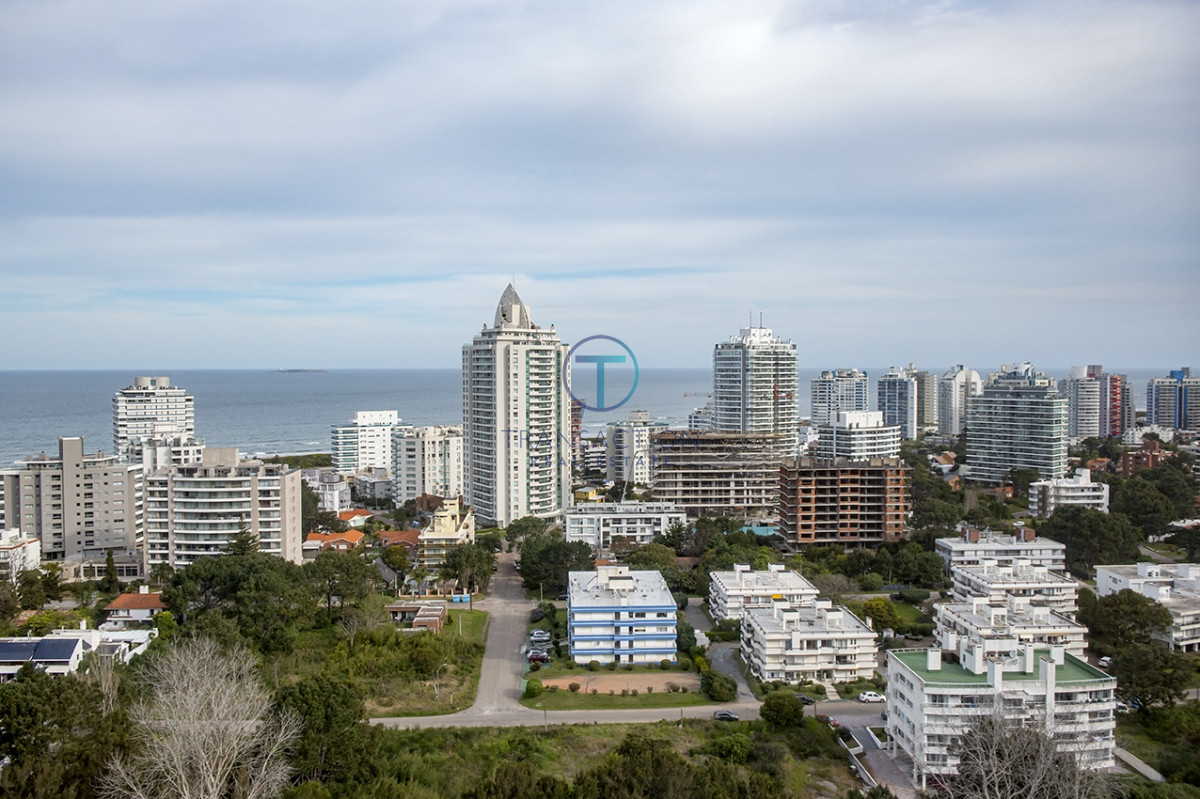 Apartamento ID.445 - En venta apartamento en ocean drive II de 3 dormitorios, Punta del Este 