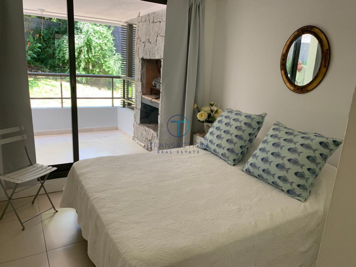 Apartamento ID.472/  - Venta, 1 dormitorio Edificio Unique, Punta del Este