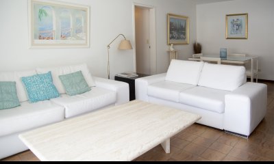 Apartamento de 2 dormitorios en Venta , Roosevelt , Punta del este
