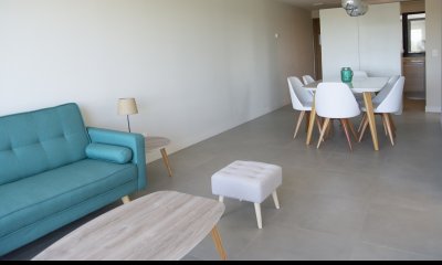 Vende apartamento de 2 dormitorios en Greenlife, Punta del Este