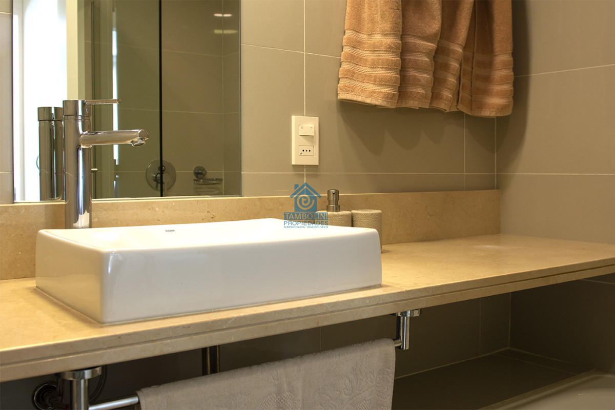 Apartamento ID.1150 - Apartamento en Venta de 2 dormitorios en Punta del Este  