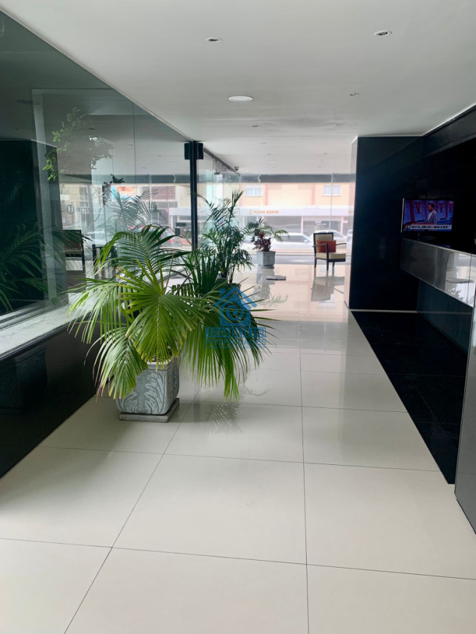 Apartamento ID.1160 - Punta del Este - Península Venta 2 dormitorios + dependencia.