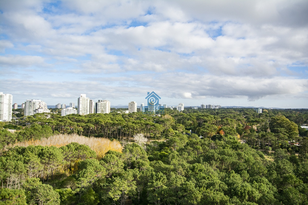 Apartamento ID.833 - Departamento en piso alto, Quartier del Mar, en venta.