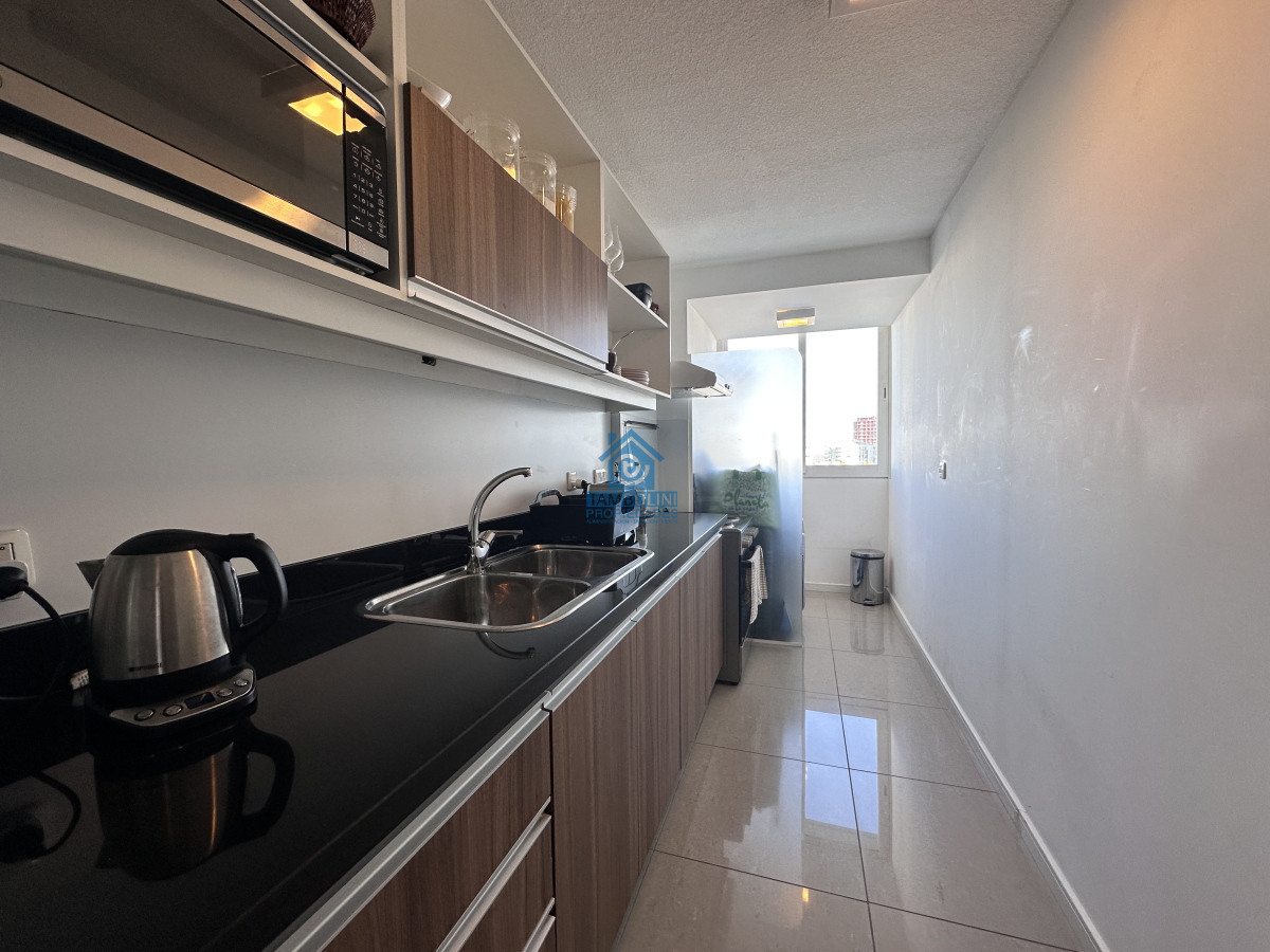 Apartamento ID.1091 - Vende departamento en Torre One II, Punta del este