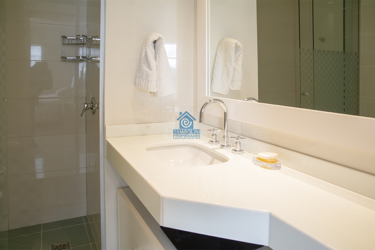 Apartamento ID.824 - PRIMERA LINEA PUNTA DEL ESTE, PLAYA MANSA