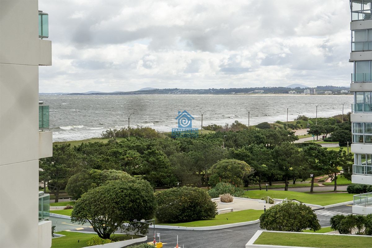 Apartamento ID.824 - PRIMERA LINEA PUNTA DEL ESTE, PLAYA MANSA