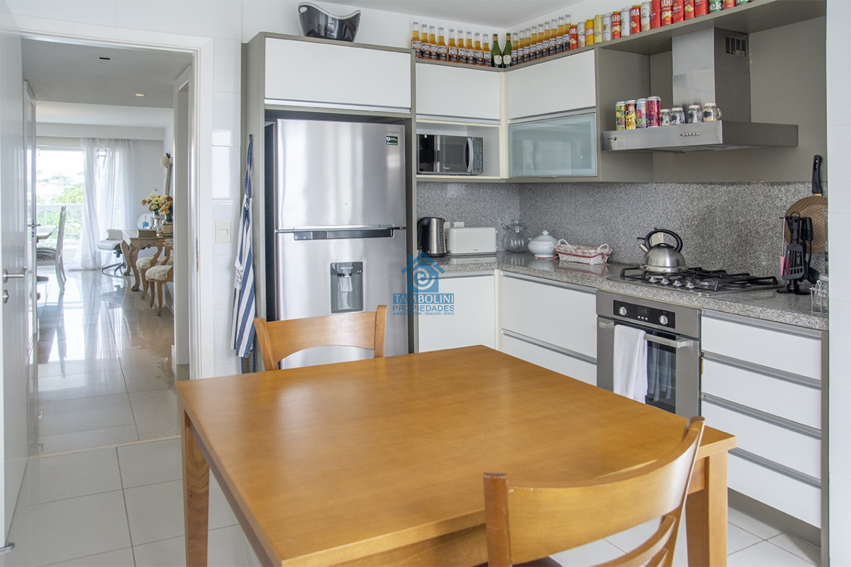 Apartamento ID.824 - PRIMERA LINEA PUNTA DEL ESTE, PLAYA MANSA