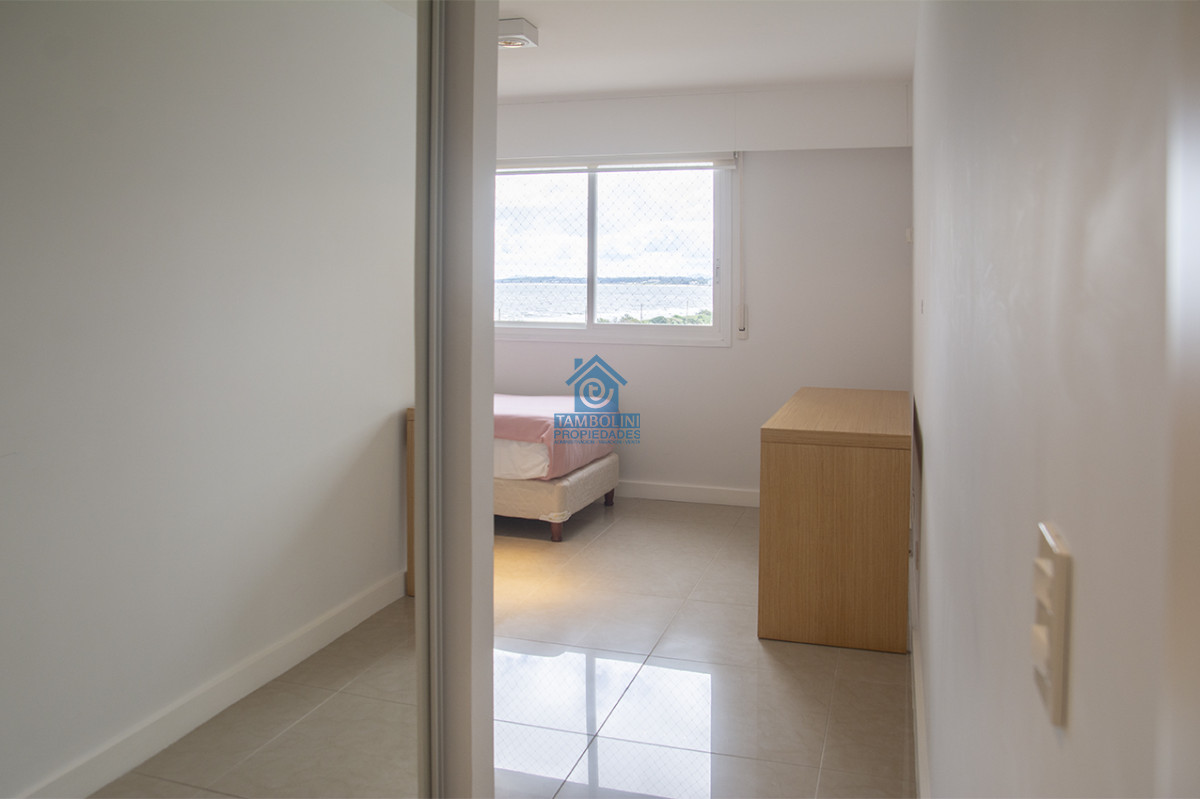 Apartamento ID.824 - PRIMERA LINEA PUNTA DEL ESTE, PLAYA MANSA