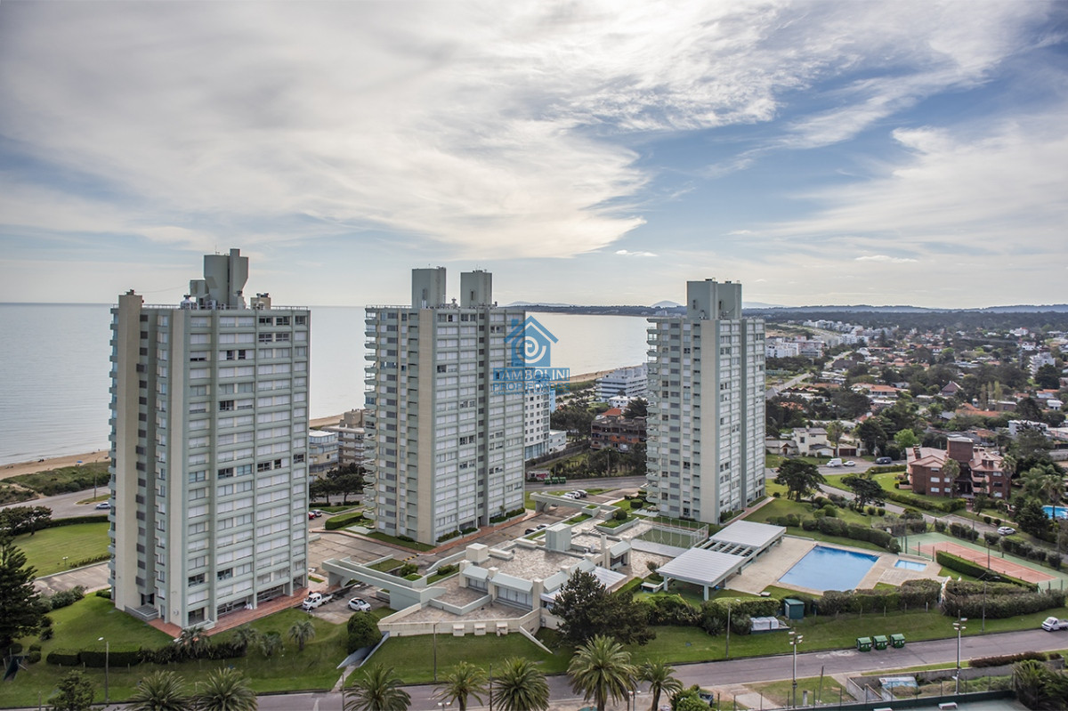 Apartamento ID.1120 - APARTAMENTO EN VENTA 2 DORMITORIOS, PLAYA MANSA