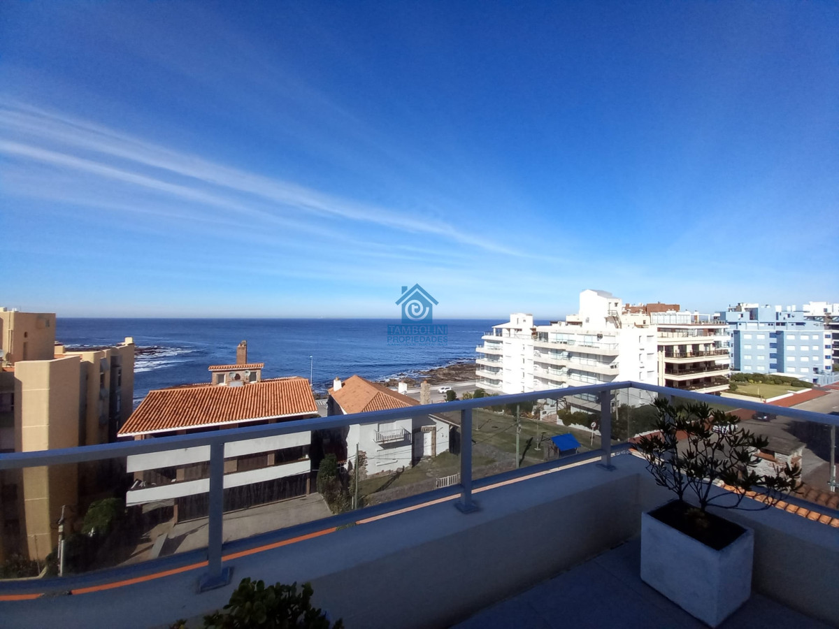 Apartamento ID.1139 - Departamento de 3 dormitorios con parrillero en venta, edificio nuevo en la Peninsula.