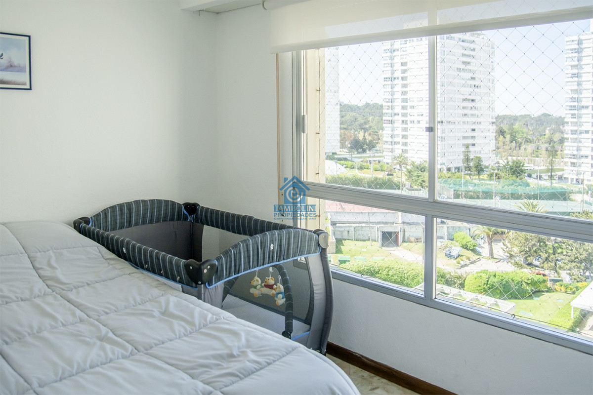 Apartamento ID.1121 - Apartamento en venta, Torre Fragata con hermosa vista al mar.