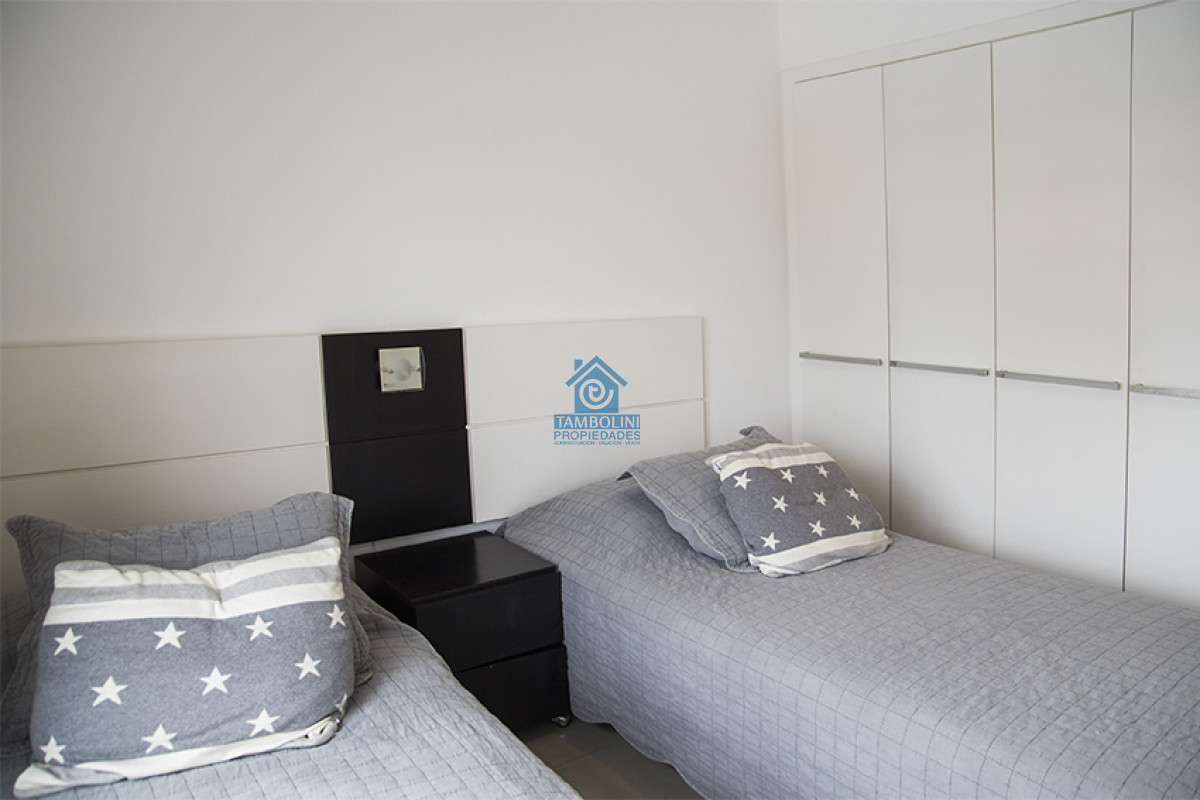 Apartamento ID.1136 -  Departamento en venta y alquiler de 3 dormitorios en Playa Brava , Punta del este 
