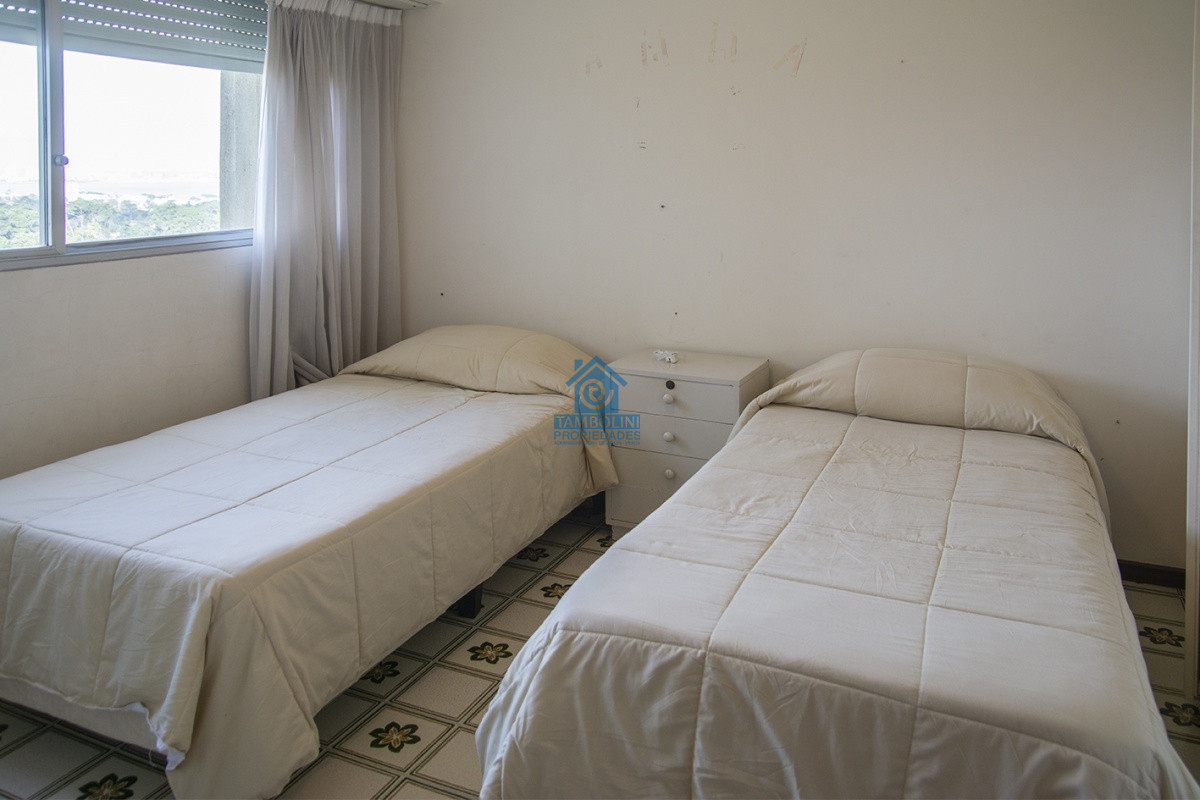 Apartamento ID.1140 - Departamento en venta de 3 dormitorios con vista en Punta del Este