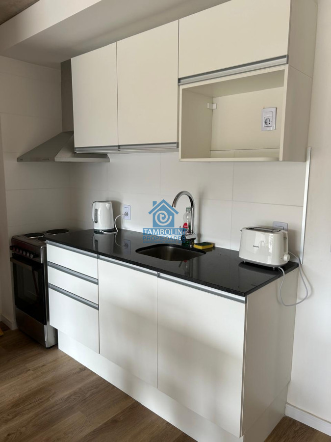 Apartamento ID.769 - Alquiler anual 2 dormitorios en Punta del Este 