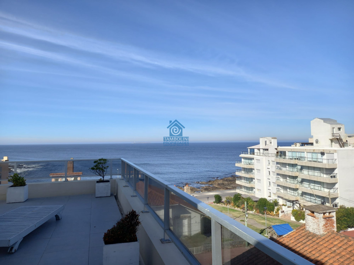 Apartamento ID.1139 - Departamento de 3 dormitorios con parrillero en venta, edificio nuevo en la Peninsula.